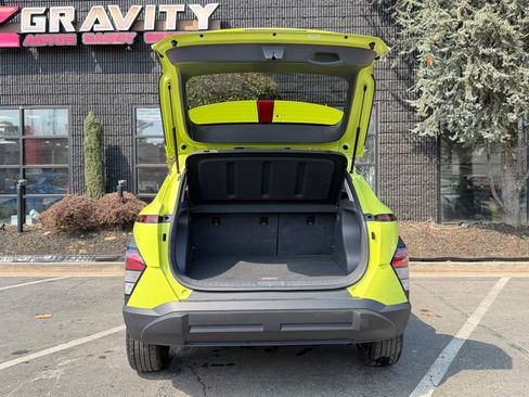 Used 2024 Hyundai Kona SEL image 17