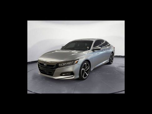 Used 2019 Honda Accord Sport image 2