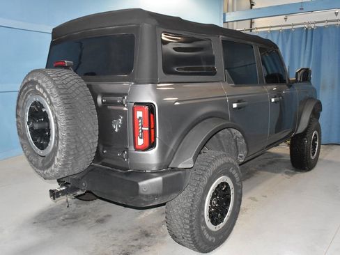 Used 2022 Ford Bronco Outer Banks w/ Sasquatch Package AWD/4WD image 20