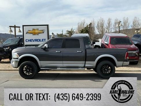 Used 2014 RAM 2500 Laramie AWD/4WD image 2
