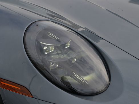 Certified 2025 Porsche 911 Carrera GTS image 11