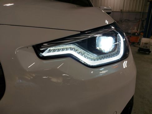 Used 2023 BMW 230i xDrive Coupe w/ Premium Package image 34