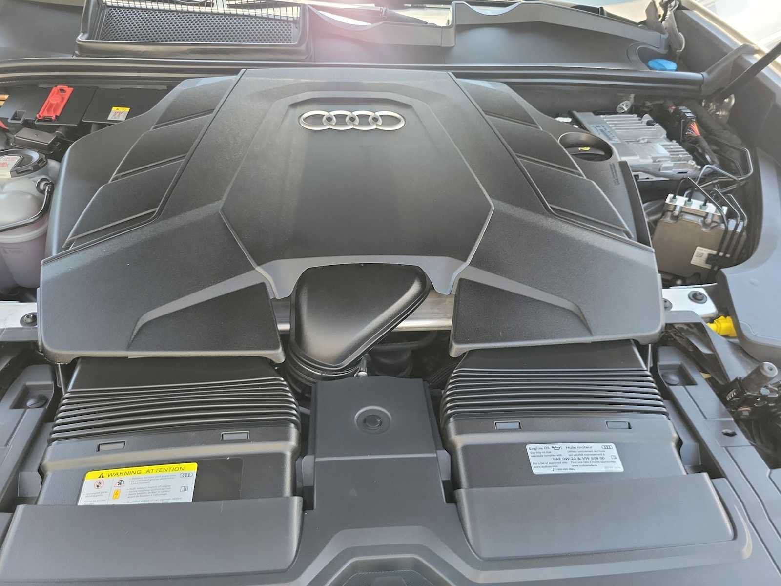 Used 2021 Audi Q8 Premium Plus w/ Premium Plus Package AWD/4WD image 13