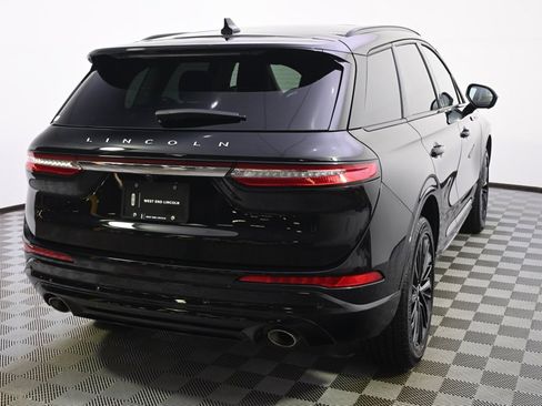 New 2025 Lincoln Corsair AWD w/ Equipment Group 101A image 6