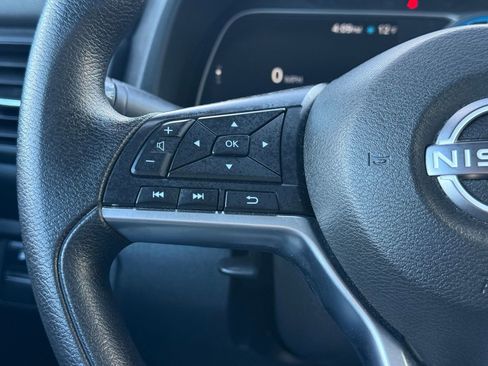 Certified 2023 Nissan Leaf S image 16