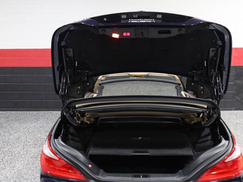 Used 2013 Mercedes-Benz SL 550 w/ Premium Pkg image 35