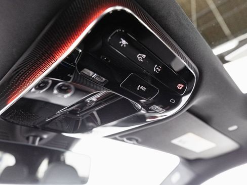 Certified 2025 Mercedes-Benz GLC 300 4MATIC w/ AMG Line image 27