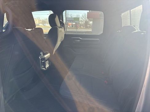 Used 2021 RAM 1500 Big Horn image 16