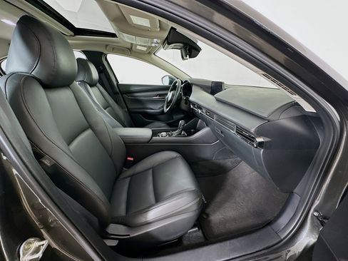 Used 2025 MAZDA MAZDA3 s image 31