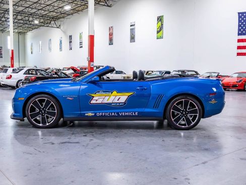 Used 2013 Chevrolet Camaro SS w/ Hot Wheels Special Edition RWD image 26