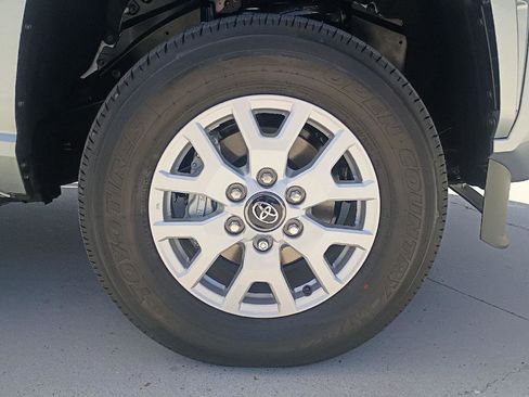 New 2026 Toyota Tacoma SR5 AWD/4WD image 21