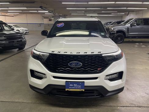 Certified 2021 Ford Explorer ST w/ Equipment Group 401A AWD/4WD image 2