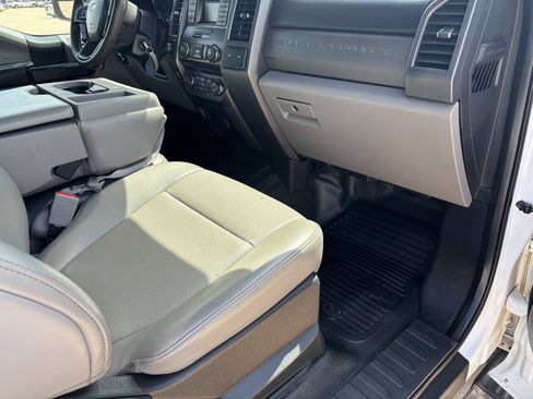 Used 2017 Ford F350 XL AWD/4WD image 21