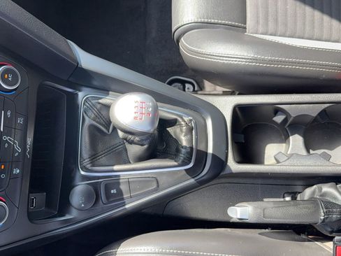 Used 2018 Ford Focus ST w/ Equipment Group 401A FWD image 24