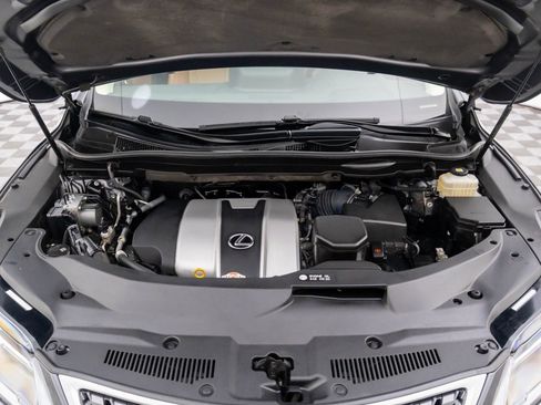 Used 2022 Lexus RX 350L Premium w/ Premium Package image 34