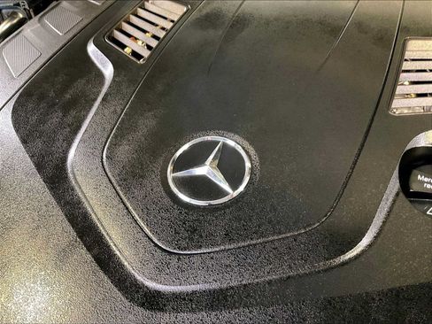 Used 2024 Mercedes-Benz S 580 4MATIC Sedan image 33