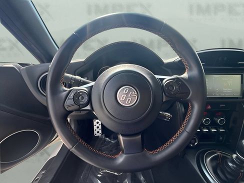 Used 2017 Toyota 86 860 Special Edition RWD image 12