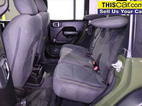 Used 2024 Jeep Wrangler Unlimited Sport AWD/4WD image 23