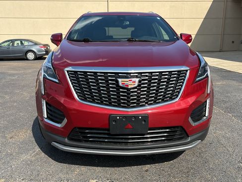Used 2024 Cadillac XT5 Premium Luxury AWD/4WD image 2