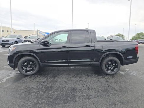 Used 2025 Honda Ridgeline Black Edition image 10