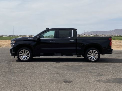 Used 2022 Chevrolet Silverado 1500 High Country AWD/4WD image 6