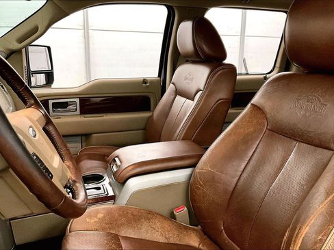 Used 2010 Ford F150 Platinum image 25