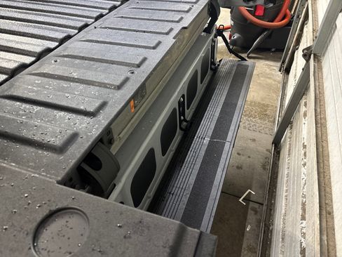 Certified 2025 GMC Sierra 1500 AT4 w/ AT4 Premium Package image 53