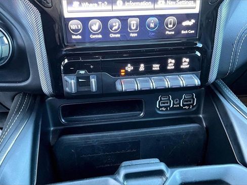 Used 2020 RAM 1500 Limited image 17
