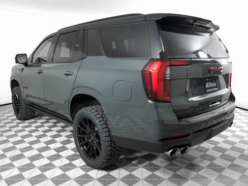 Used 2025 GMC Yukon AT4 Ultimate image 7