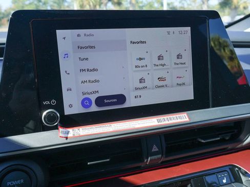 New 2026 Toyota Prius Plug-In Hybrid FWD image 5