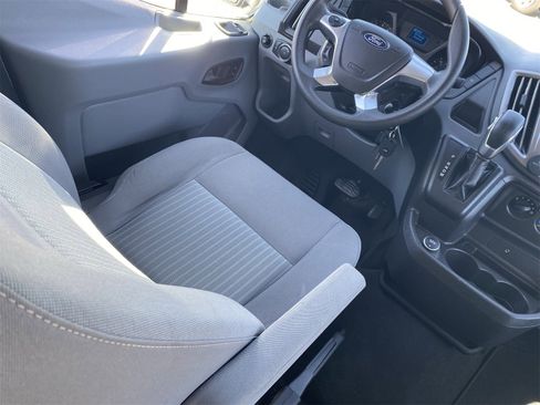 Used 2017 Ford Transit 150 XLT image 17