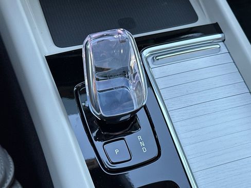 New 2026 Volvo XC60 B5 Ultra w/ Protection Package Premier image 24