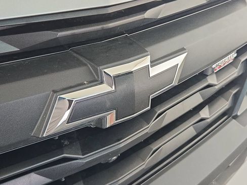 Certified 2025 Chevrolet Colorado Trail Boss AWD/4WD image 36