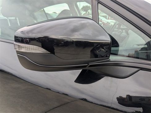 Used 2024 Subaru Legacy Premium image 12