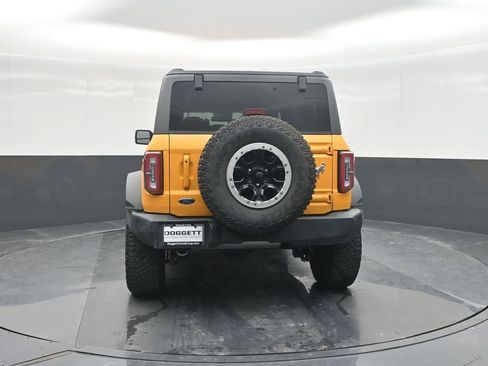 Certified 2022 Ford Bronco Outer Banks w/ Sasquatch Package AWD/4WD image 17