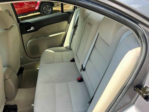 Used 2007 Ford Fusion S FWD image 11