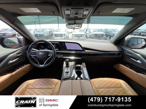 Used 2024 Cadillac Escalade Sport w/ LPO, ONYX Package AWD/4WD image 27