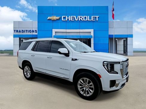 Certified 2023 GMC Yukon SLT RWD image 2