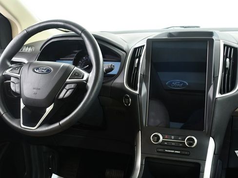 Used 2024 Ford Edge SEL w/ Convenience Package AWD/4WD image 8