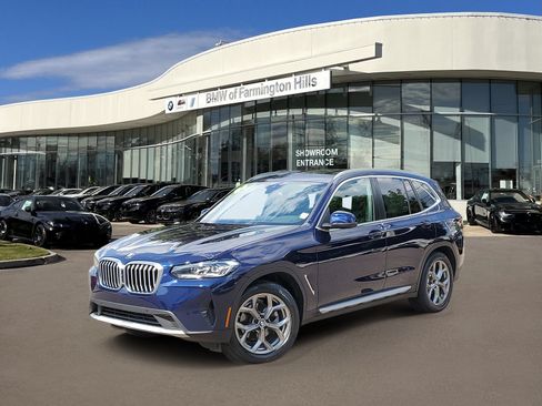 Used 2024 BMW X3 xDrive30i w/ Premium Package AWD/4WD image 1