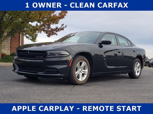 Used 2022 Dodge Charger SXT image 1