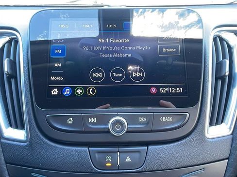 Used 2020 Chevrolet Malibu LT image 25