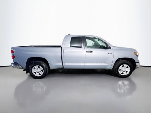 Used 2020 Toyota Tundra SR5 w/ SR5 Upgrade Package image 11