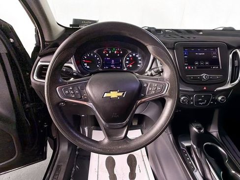 Used 2020 Chevrolet Equinox LT FWD image 11