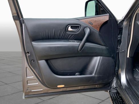 Used 2020 Nissan Armada SL w/ Premium Package RWD image 22