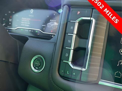 Used 2024 GMC Yukon Denali image 84