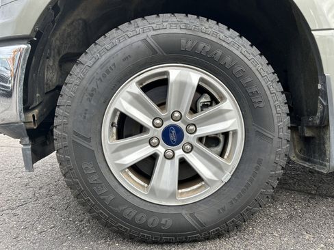 Certified 2019 Ford F150 XLT w/ Equipment Group 301A Mid image 25