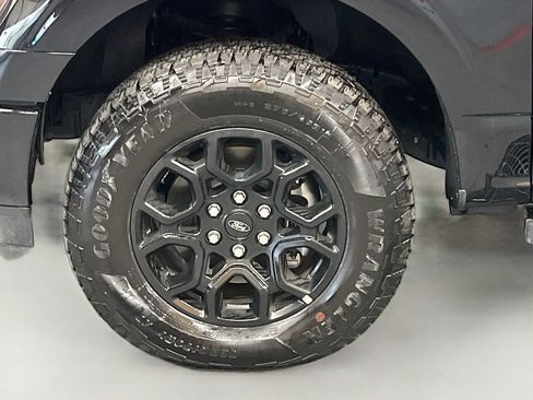 Used 2025 Ford F150 XLT w/ Equipment Group 302A MID AWD/4WD image 32