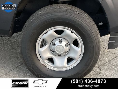 Used 2023 Toyota Tacoma SR image 31