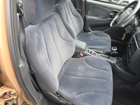 Used 2000 Chevrolet Cavalier LS w/ Preferred Equipment Group 2 FWD image 24